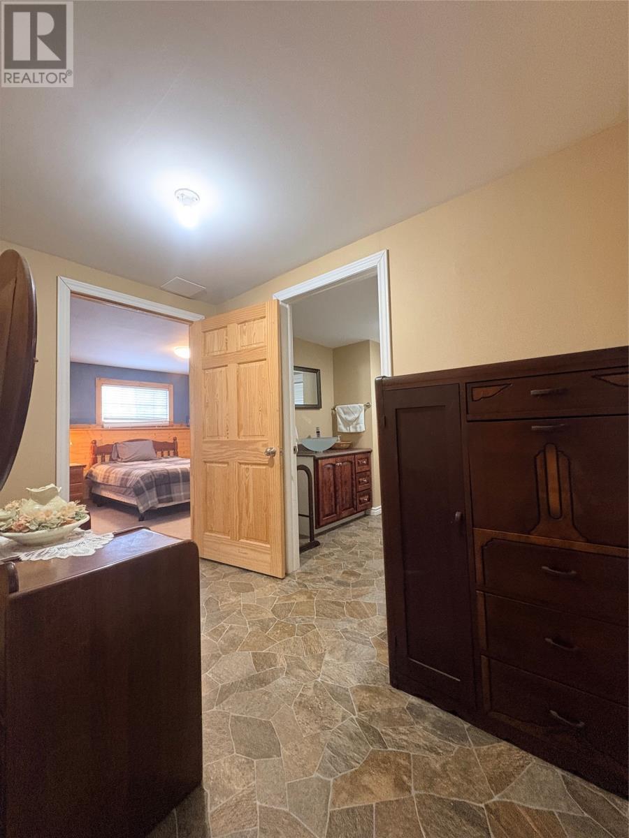 12 Chippys Lane, Appleton, NL - Indoor