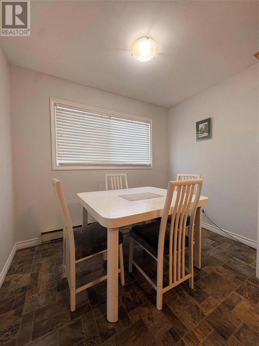 12 Chippys Lane, Appleton, NL - Indoor Photo Showing Dining Room