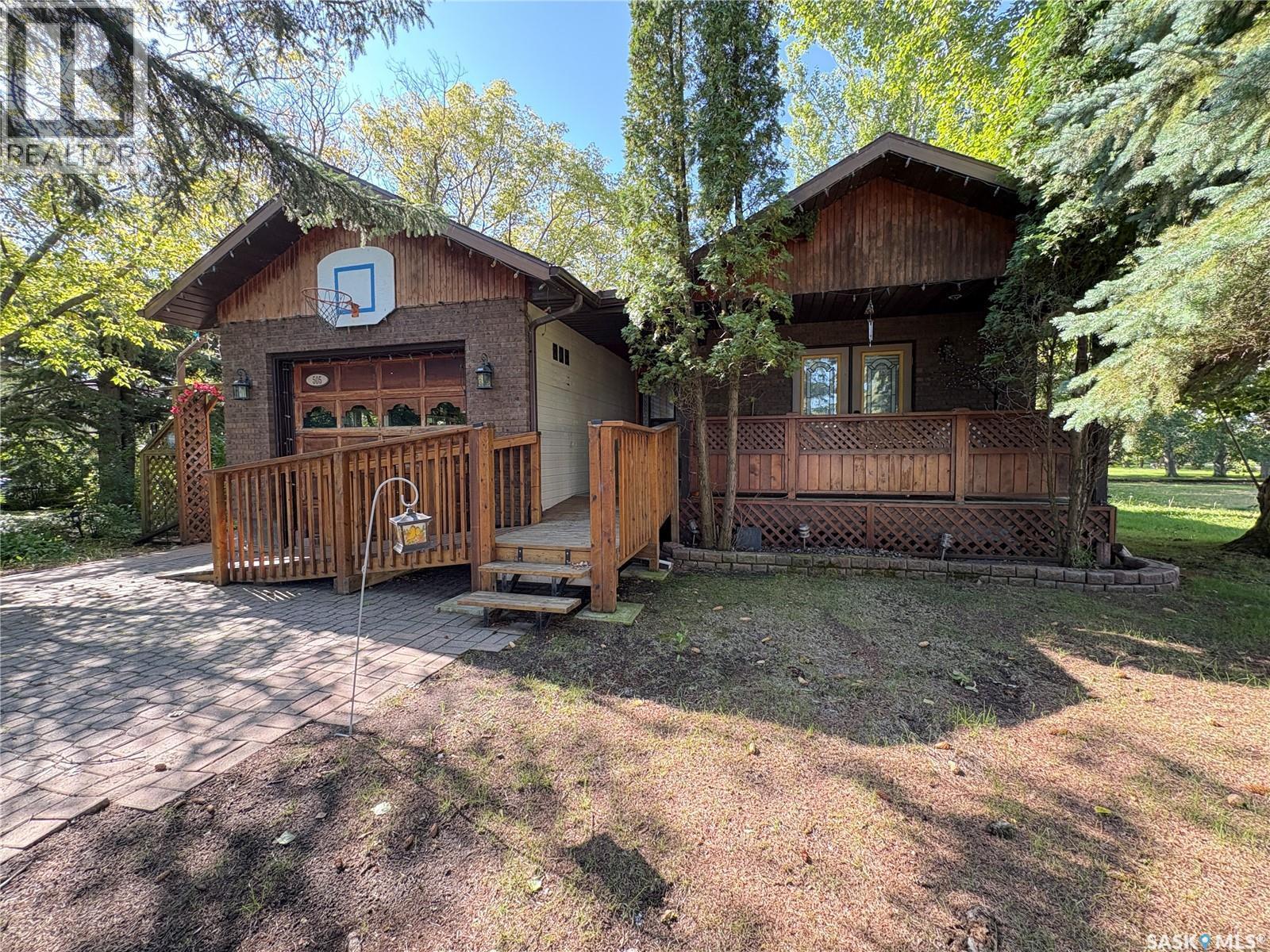 505 March Avenue E, Langenburg, SK - Outdoor With Deck Patio Veranda