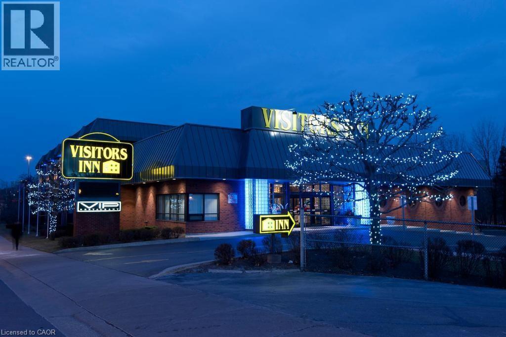 649 Main Street W, Hamilton, ON