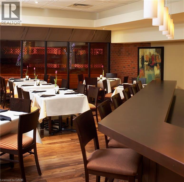 649 Main Street W, Hamilton, ON