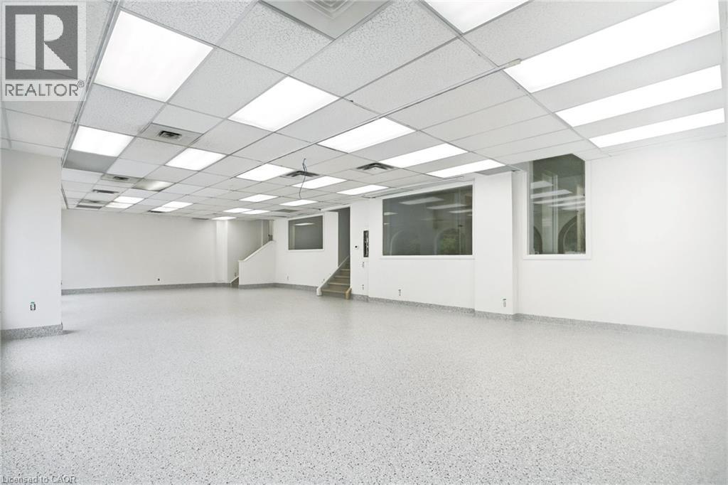 1583 Main Street E, Hamilton, ON