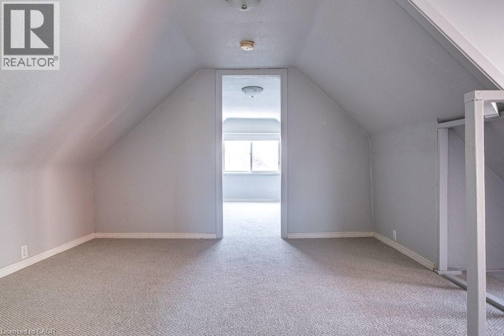 23 Bruce Street, Hamilton, ON - Indoor Photo Showing Other Room