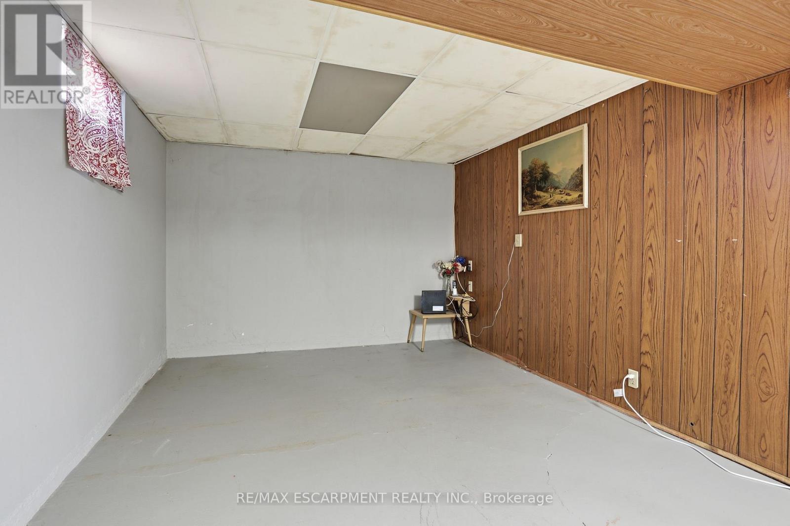 55 Champlain Avenue, Hamilton, ON - Indoor Photo Showing Other Room