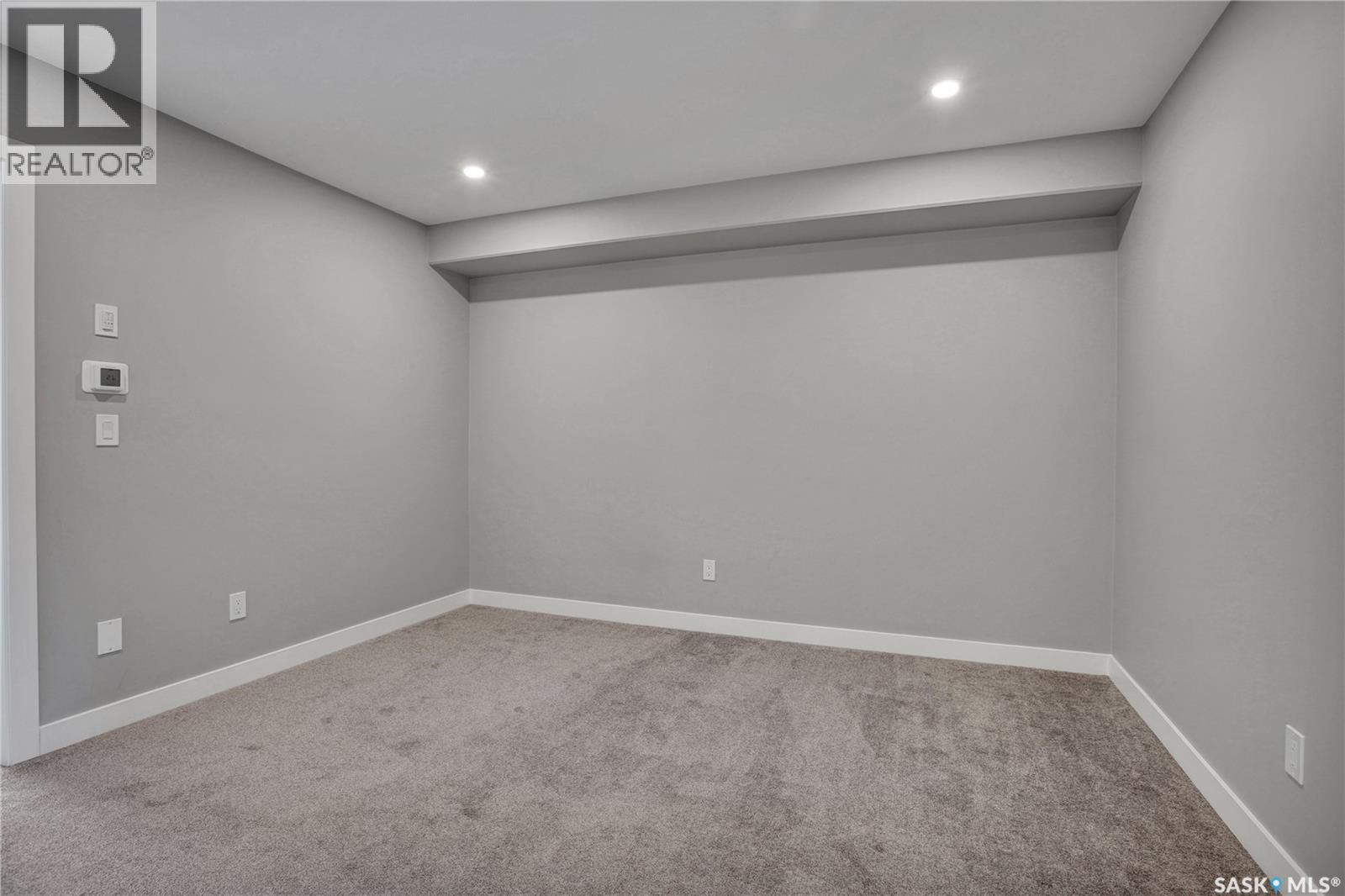 959 Mcfaull Manor, Saskatoon, SK - Indoor Photo Showing Other Room