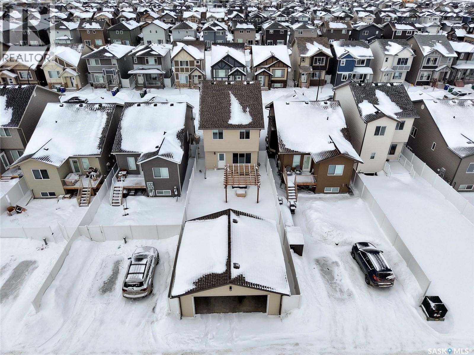 959 Mcfaull Manor, Saskatoon, SK - Outdoor With Facade