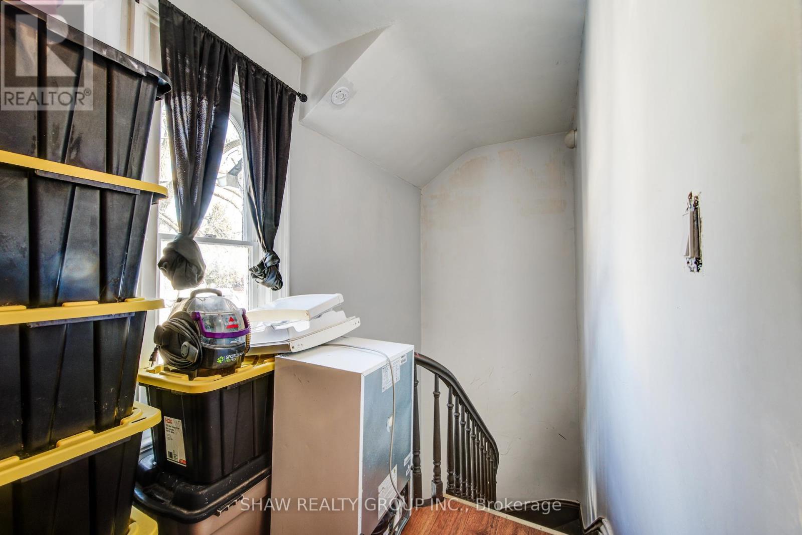 30 Brook Street, Cambridge, ON - Indoor