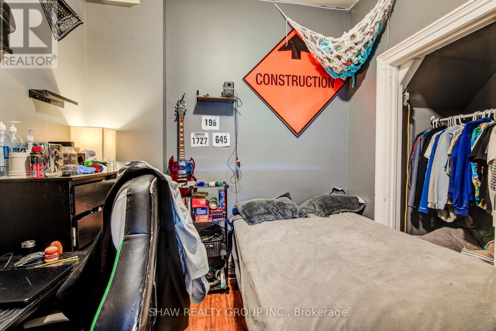 30 Brook Street, Cambridge, ON - Indoor