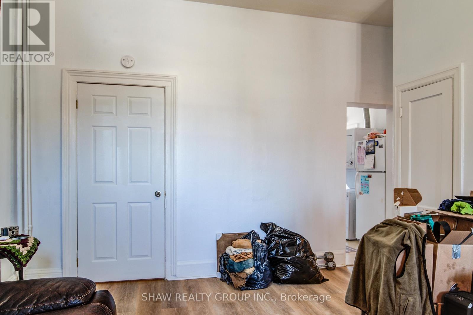 30 Brook Street, Cambridge, ON - Indoor