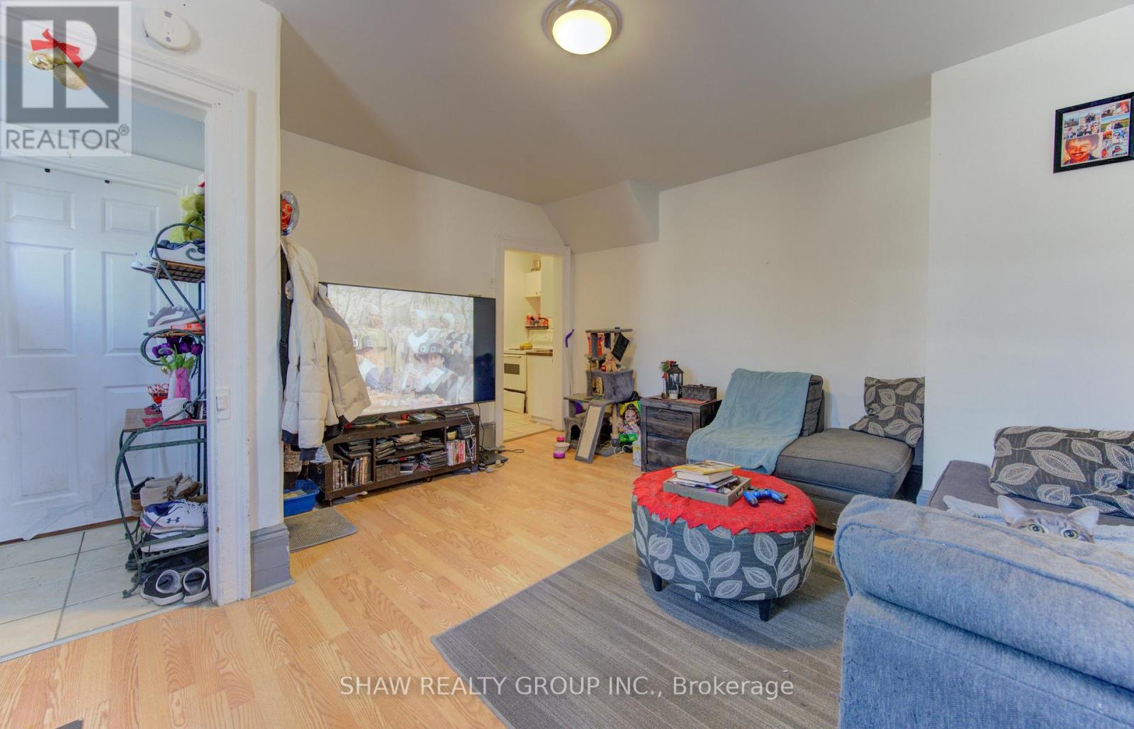 11 Simcoe Street, Cambridge, ON - Indoor