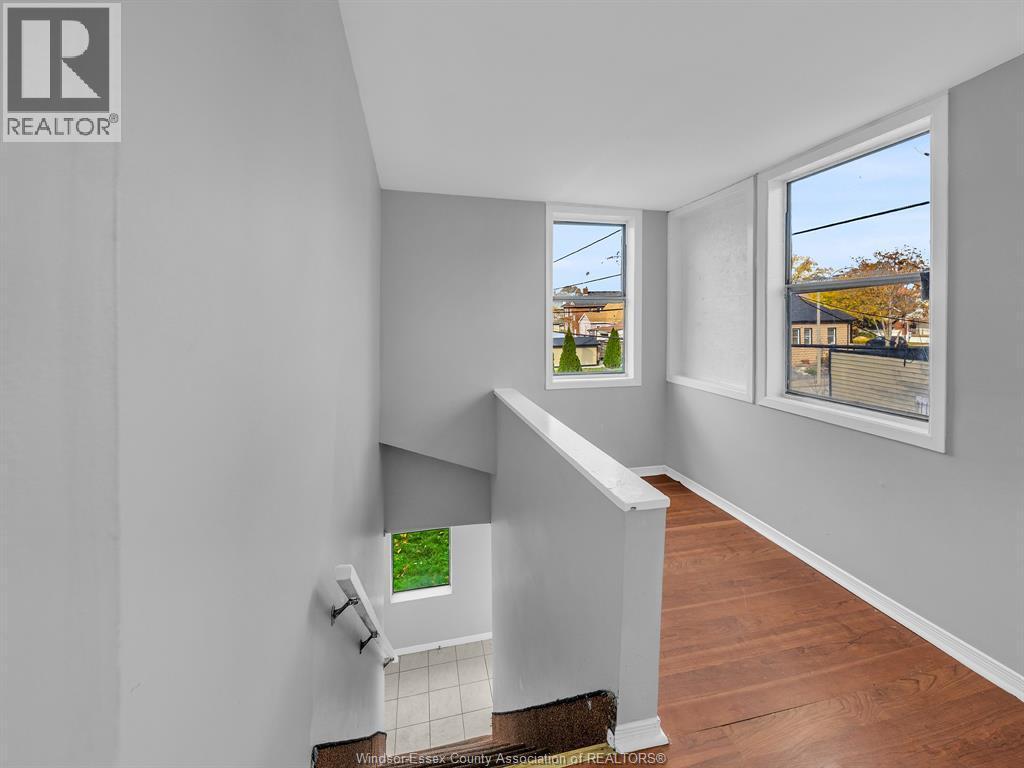 1153 University, Windsor, ON - Indoor Photo Showing Other Room