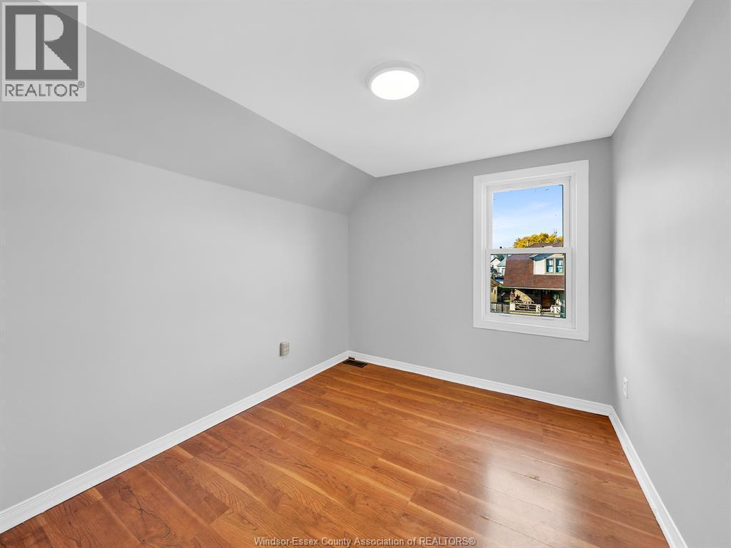 1153 University, Windsor, ON - Indoor Photo Showing Other Room