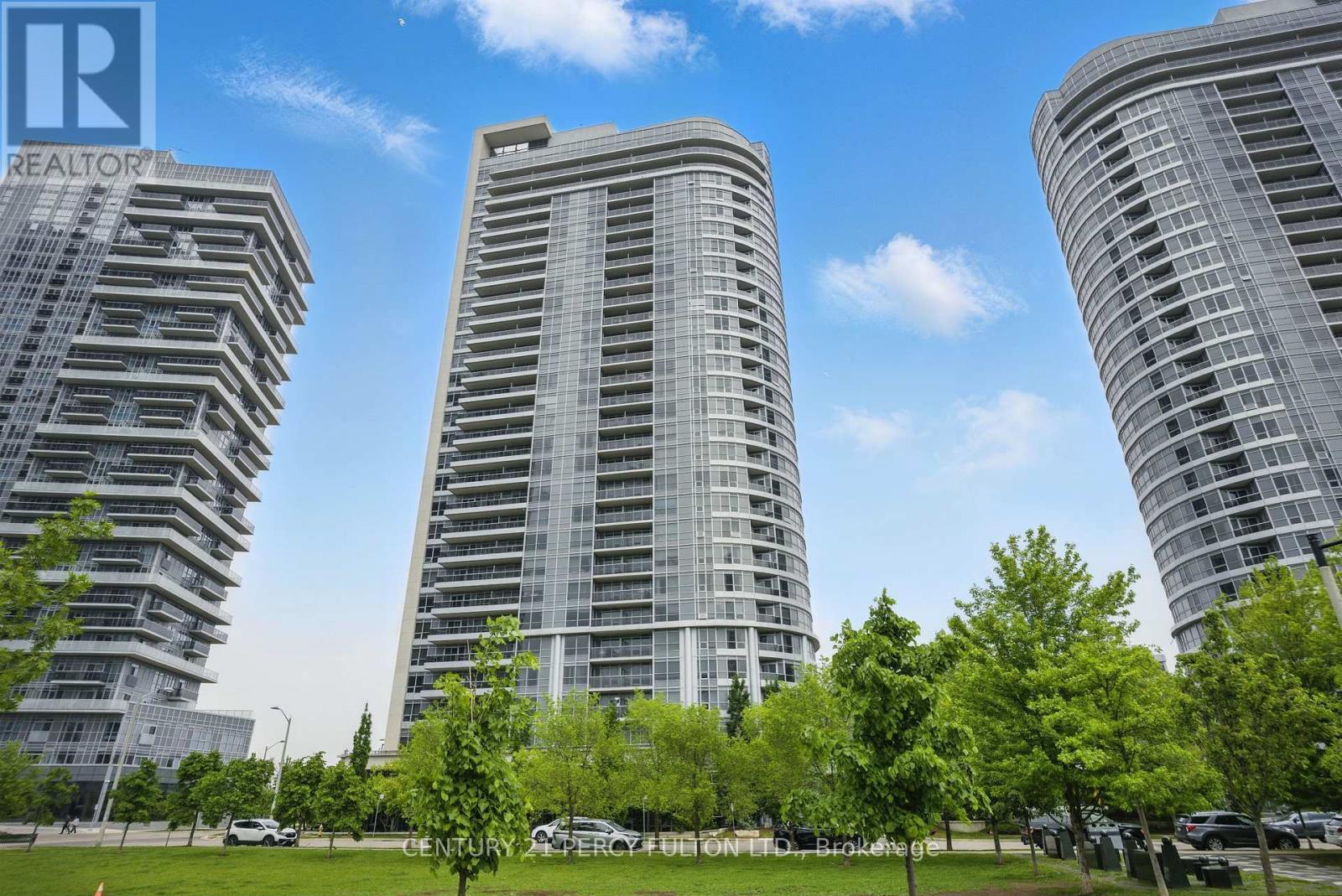 314 - 181 Village Green Square, Toronto, ON - Outdoor With Facade