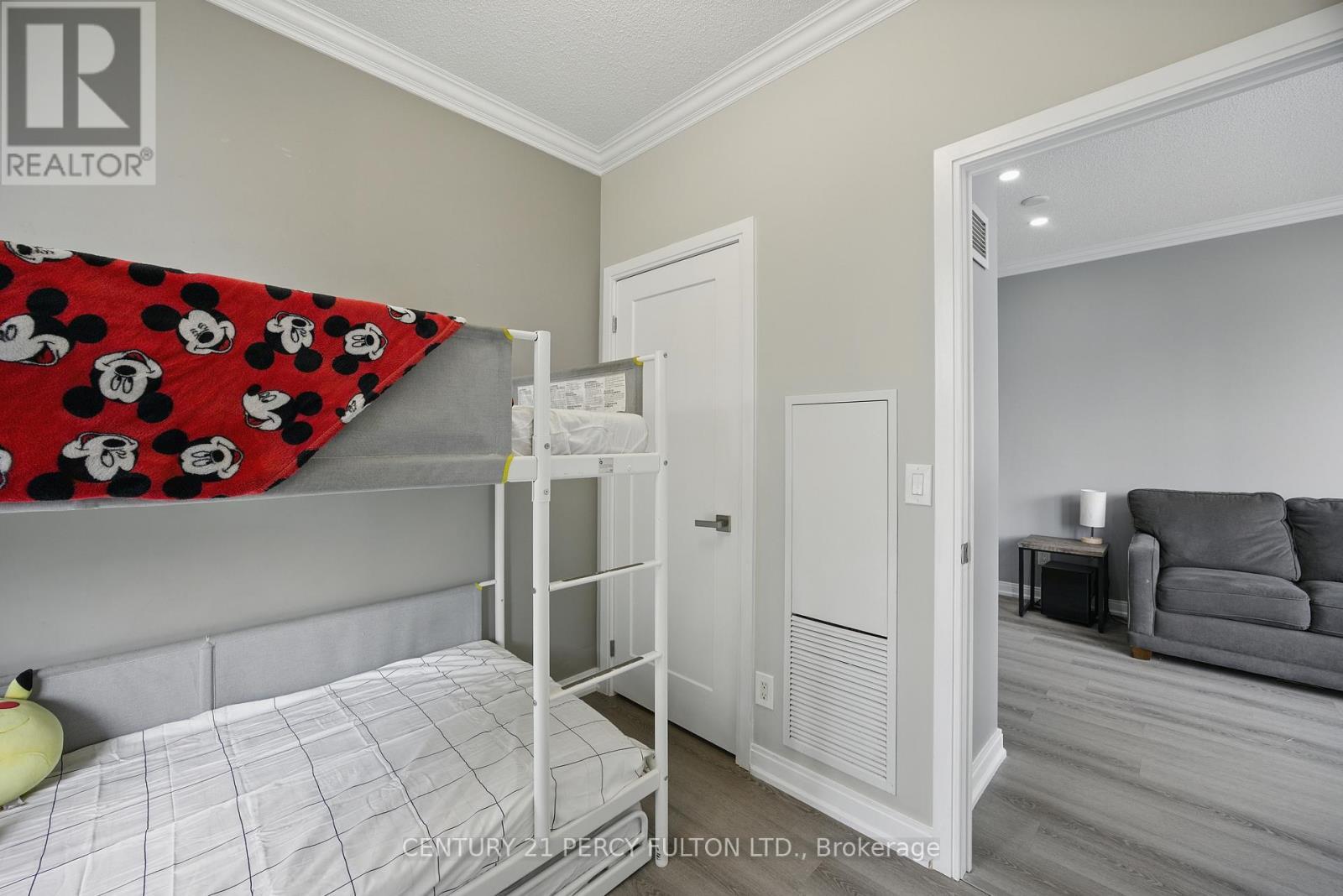 314 - 181 Village Green Square, Toronto, ON - Indoor Photo Showing Bedroom