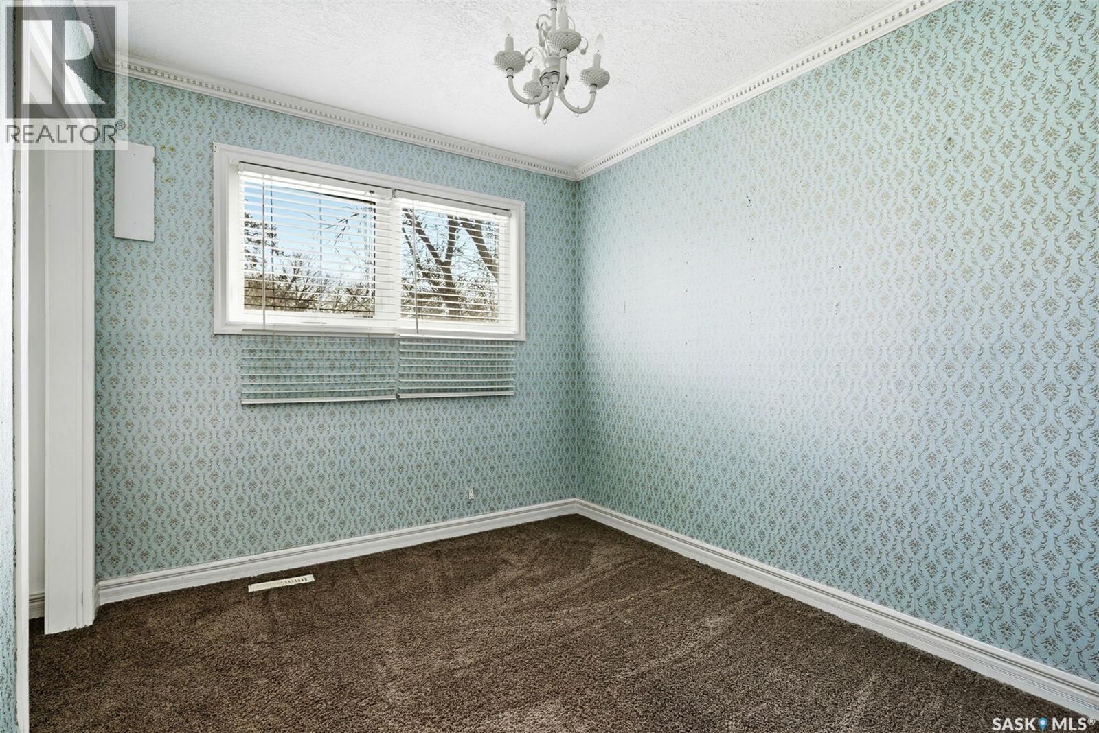 960 Mccarthy Boulevard, Regina, SK - Indoor Photo Showing Other Room