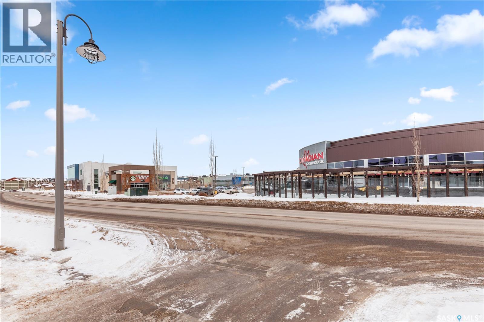 320 522 Cornish Road, Saskatoon, SK - Outdoor