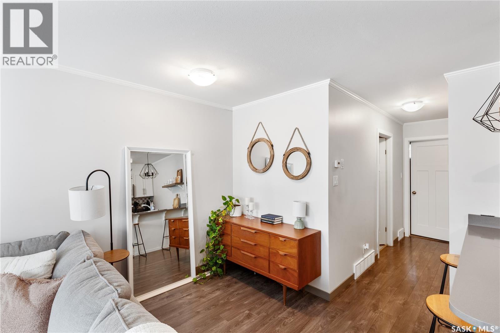 320 522 Cornish Road, Saskatoon, SK - Indoor