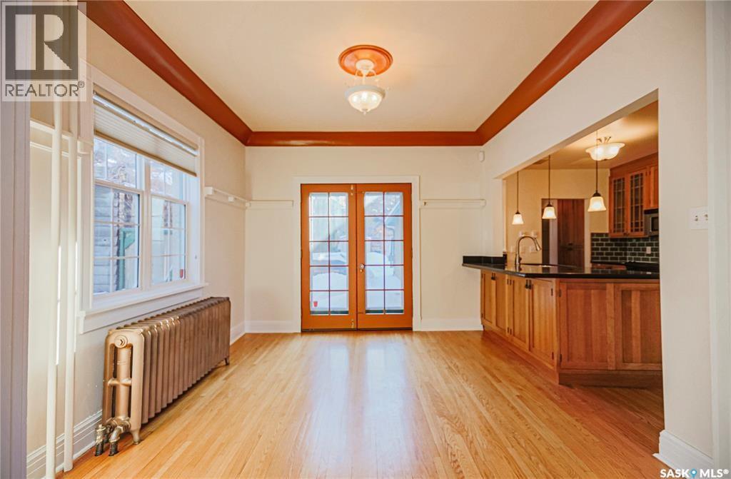 718 Saskatchewan Crescent E, Saskatoon, SK - Indoor