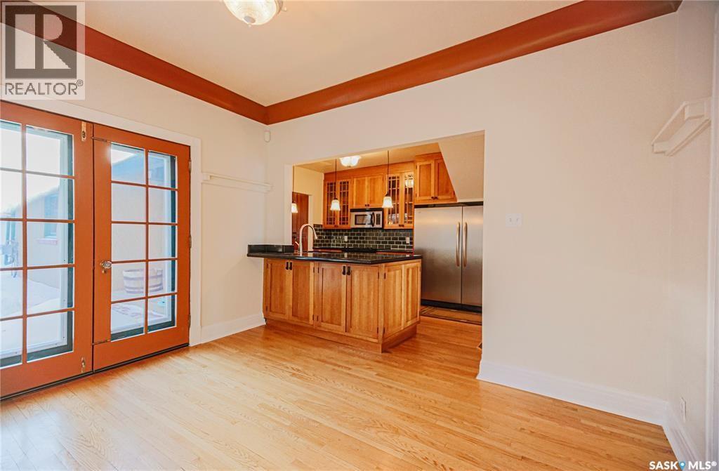 718 Saskatchewan Crescent E, Saskatoon, SK - Indoor