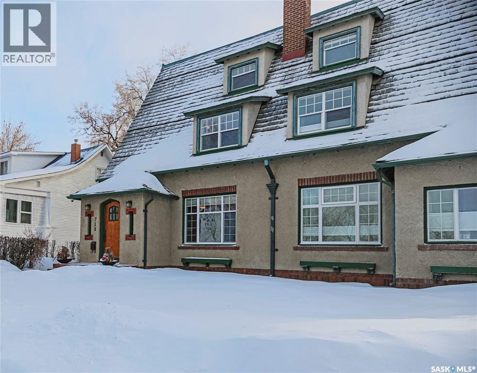 718 Saskatchewan Crescent E, Saskatoon, SK - Outdoor