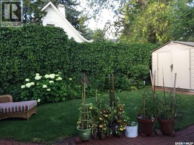 718 Saskatchewan Crescent E, Saskatoon, SK - Outdoor