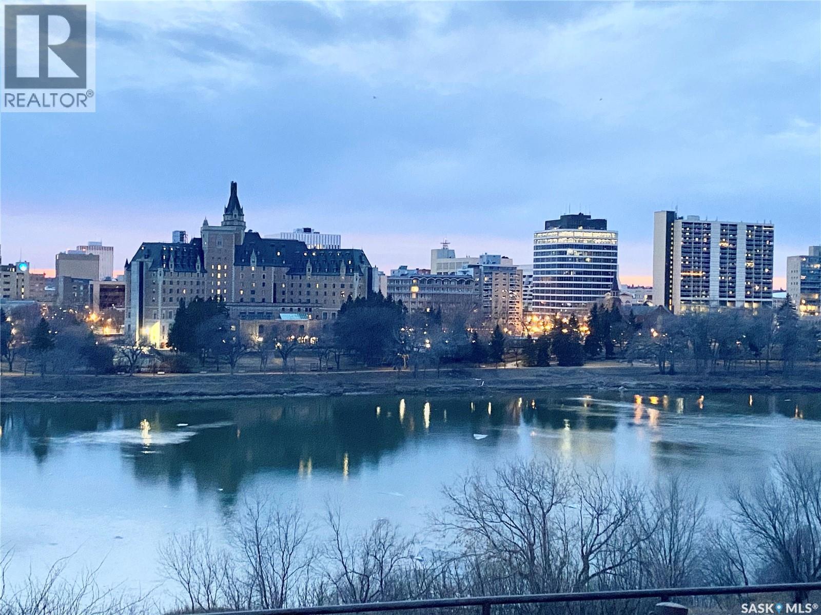 718 Saskatchewan Crescent E, Saskatoon, SK - Outdoor With Body Of Water With View