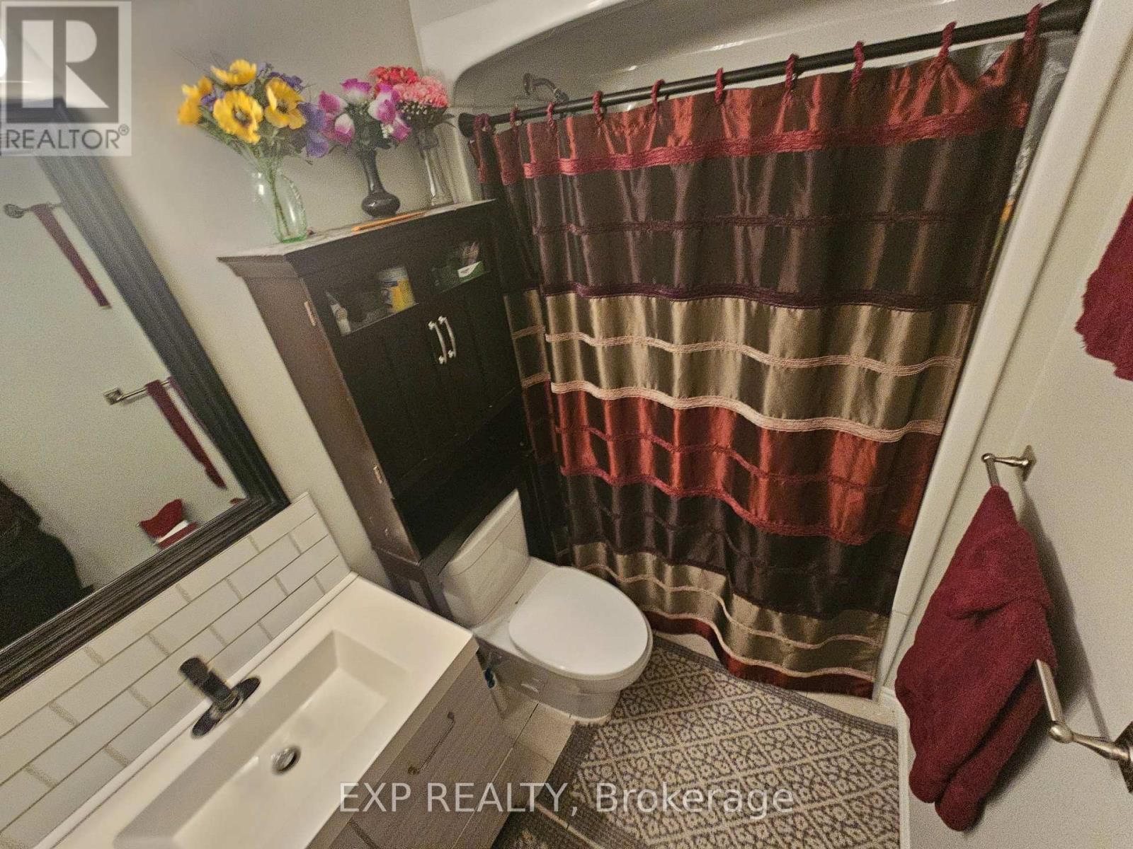 102 - 308 Watson Parkway N, Guelph, ON - Indoor Photo Showing Bedroom