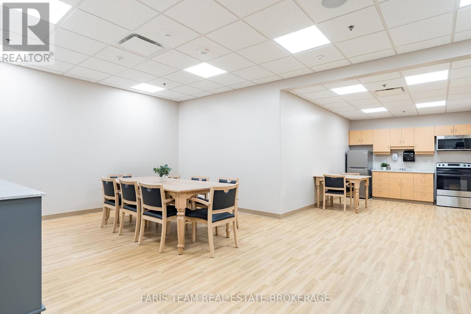 A2 - 301 Junction Road, Clearview, ON - Indoor