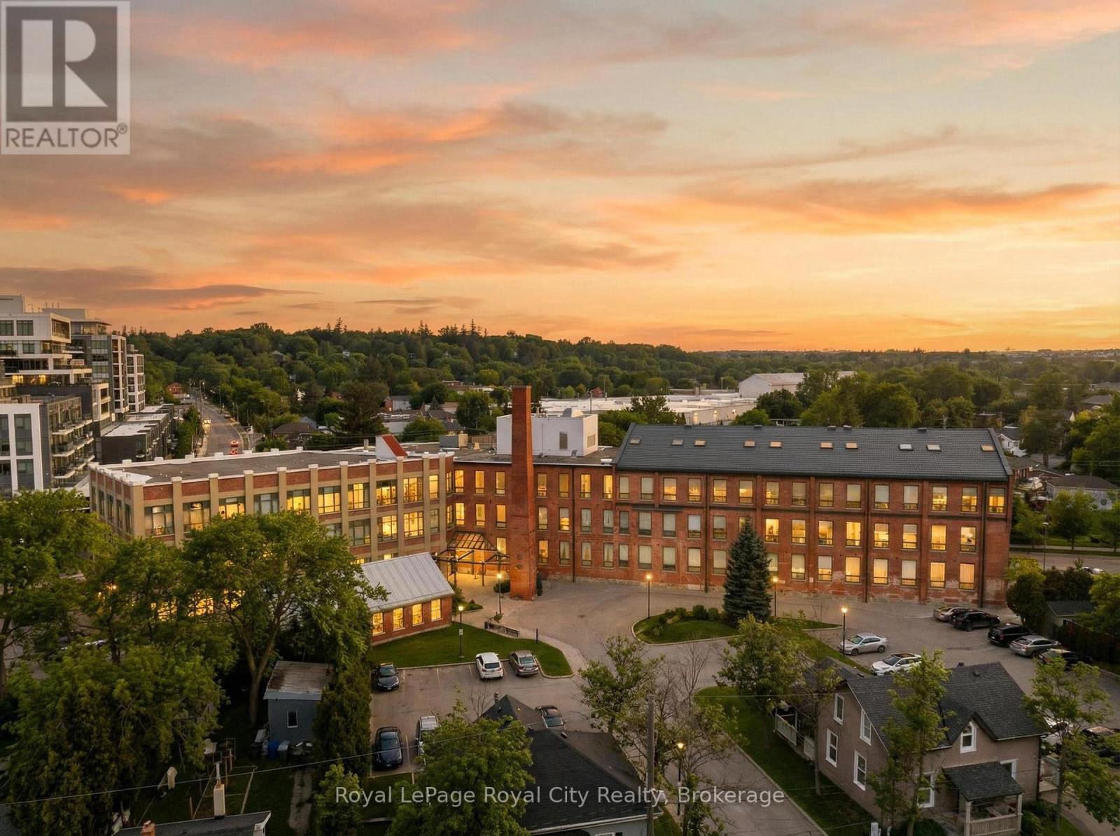 108 - 26 Ontario Street, Guelph (St. Patrick'S Ward), ON - Outdoor With View