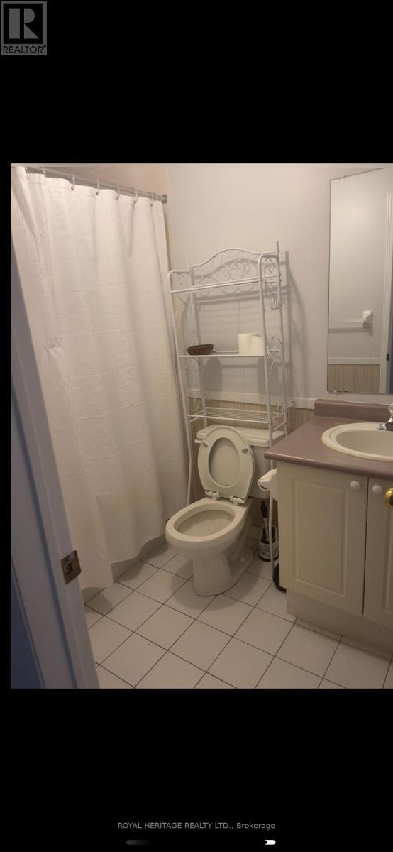 27 Wetherburn Drive, Whitby (Williamsburg), ON - Indoor Photo Showing Bathroom