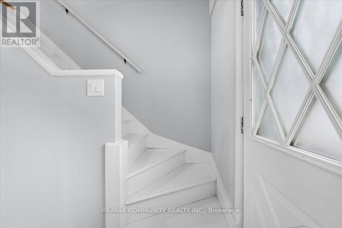 83 Exeter Road, Ajax, ON -
