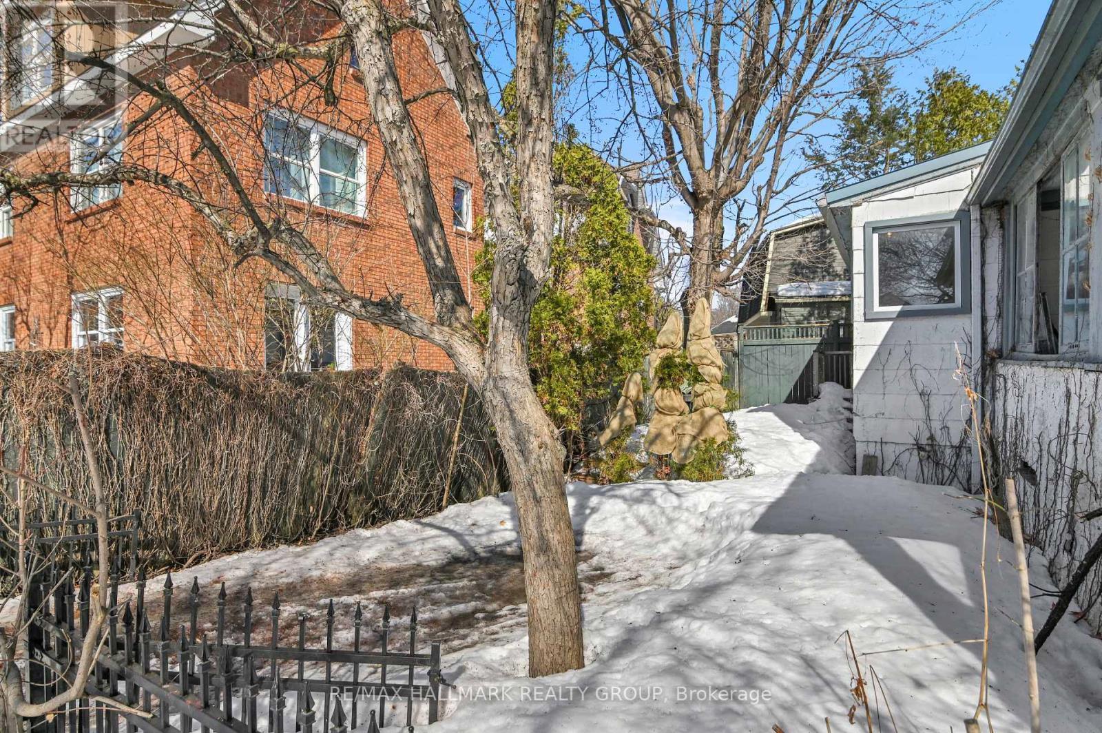 9 Rock Avenue, Ottawa, ON - Outdoor