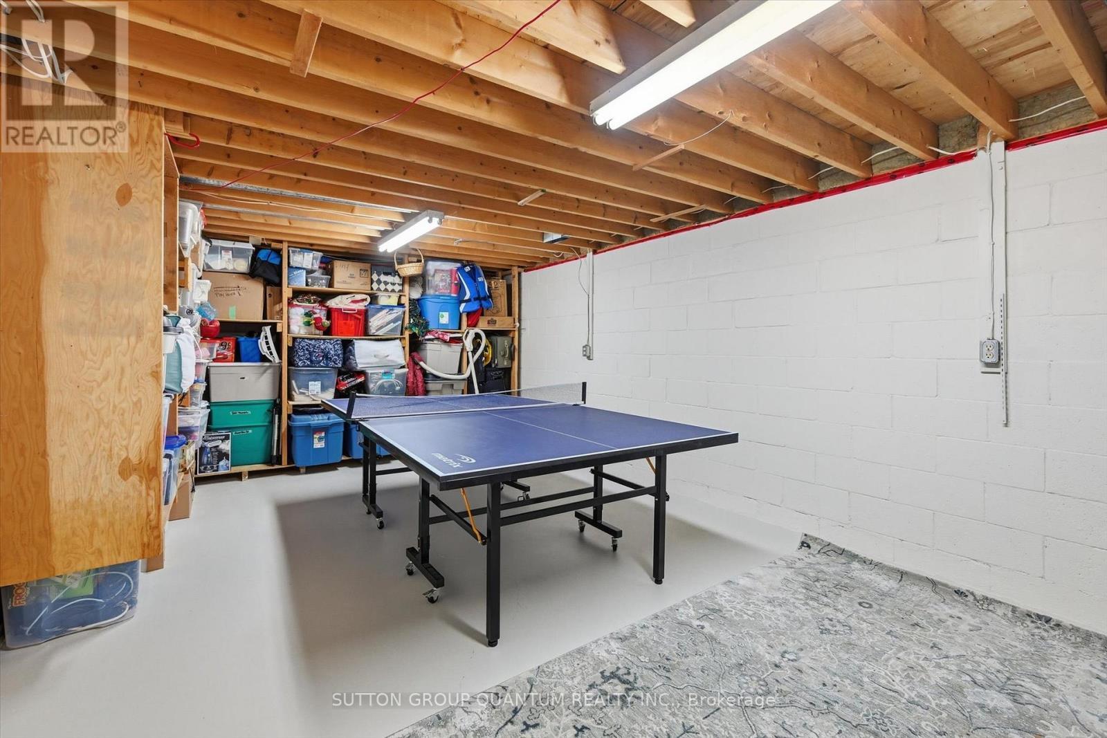 383 Cosburn Crescent, Burlington, ON - Indoor Photo Showing Basement