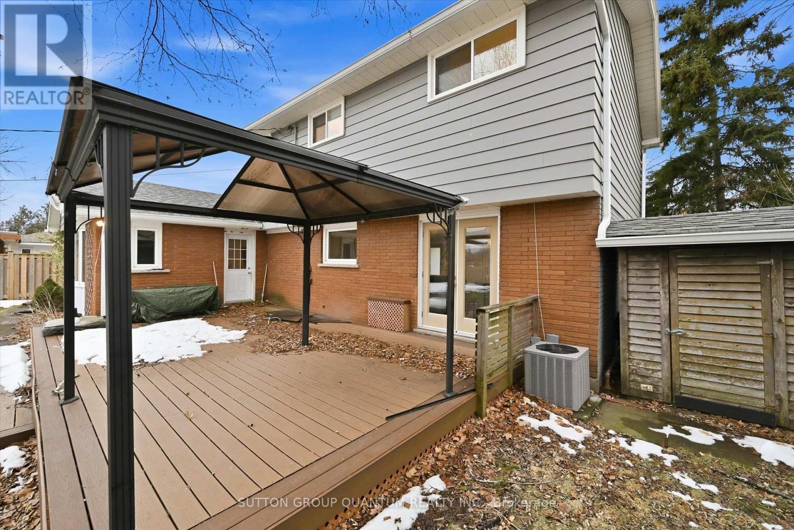 383 Cosburn Crescent, Burlington, ON - Outdoor With Exterior