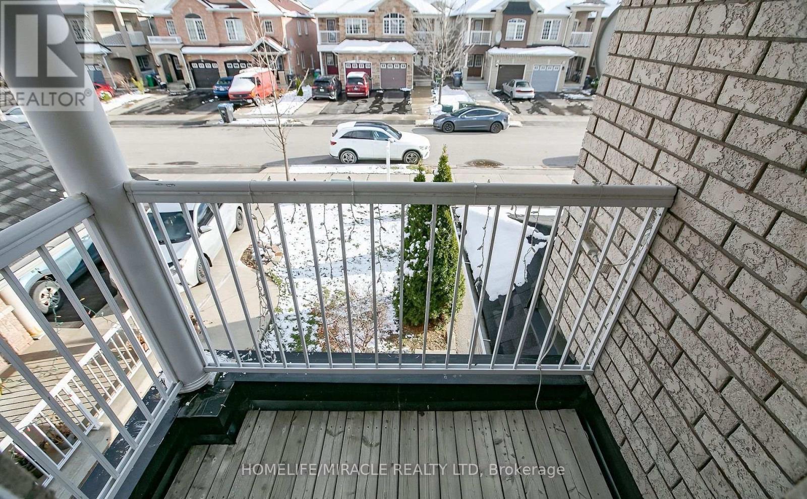 29 Dewridge Court, Brampton, ON - Outdoor