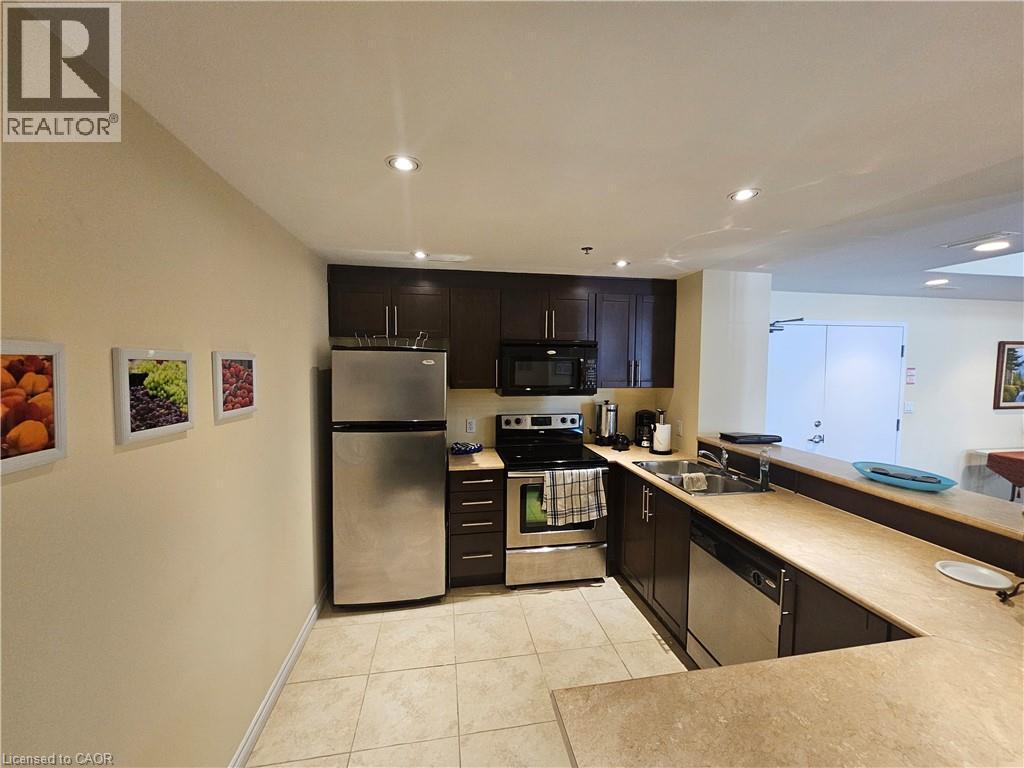 308 Watson Parkway N Unit# 102, Guelph, ON - Indoor Photo Showing Other Room