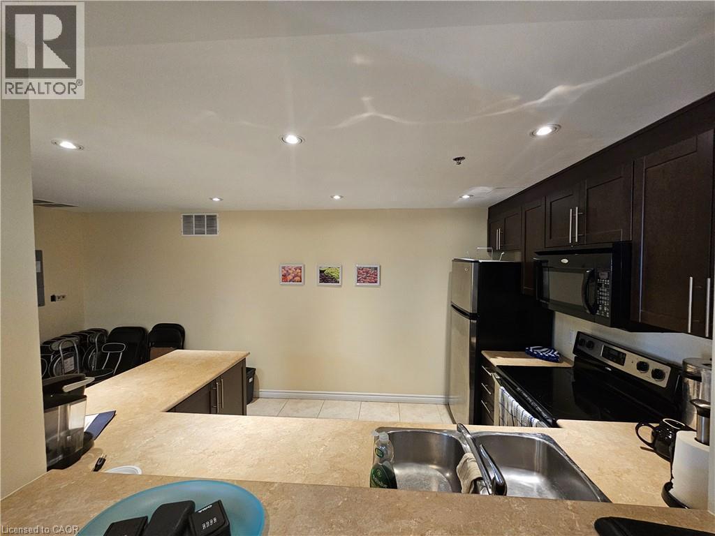 308 Watson Parkway N Unit# 102, Guelph, ON - Indoor