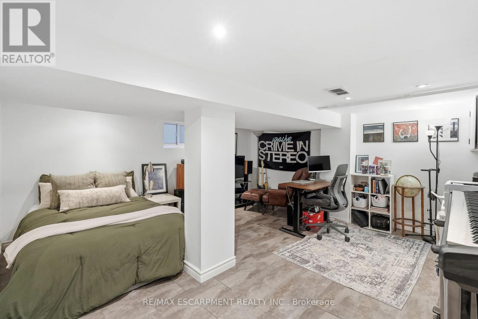 44 Whitfield Avenue, Hamilton, ON - Indoor