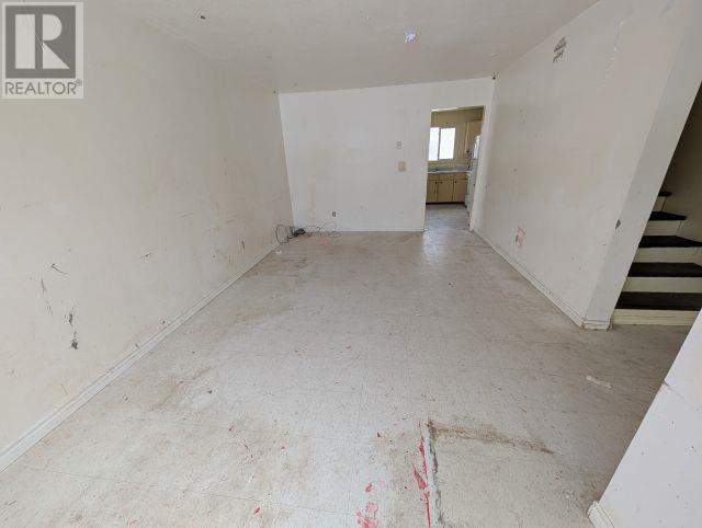 33 Winnipeg St S, White River, ON - Indoor Photo Showing Other Room