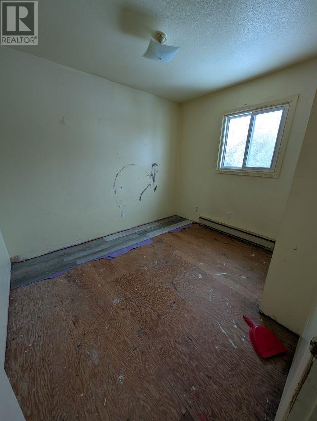33 Winnipeg St S, White River, ON - Indoor Photo Showing Other Room