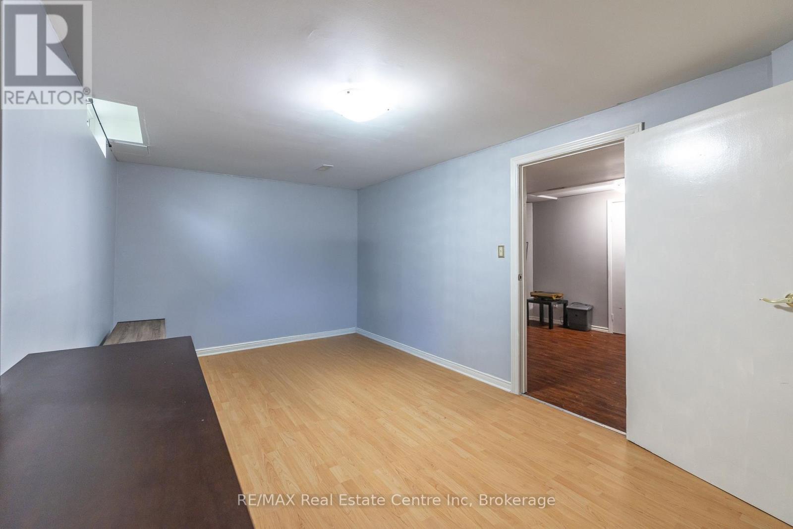 74 - 129 Victoria Road N, Guelph (Grange Road), ON - Indoor Photo Showing Other Room