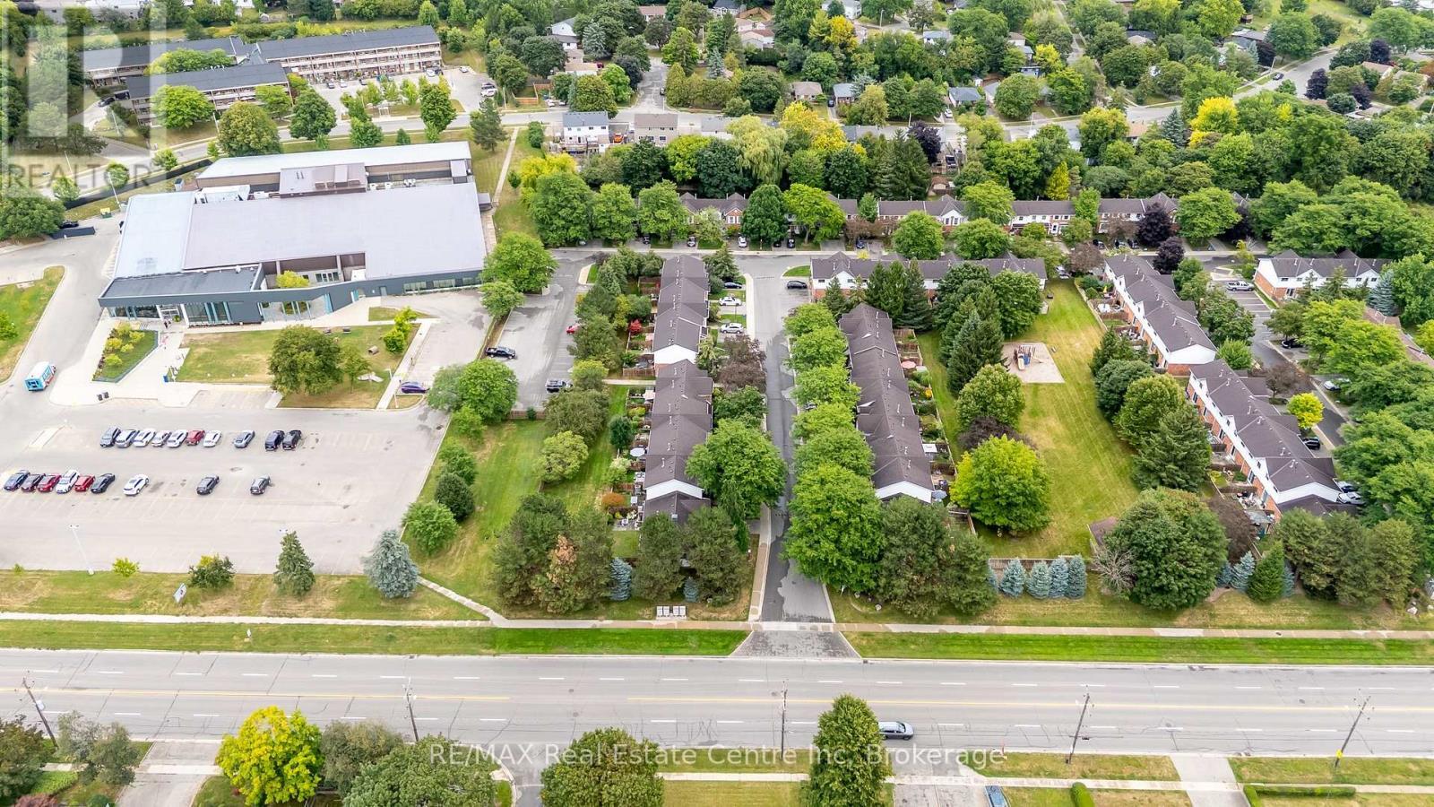 74 - 129 Victoria Road N, Guelph (Grange Road), ON - Outdoor With View