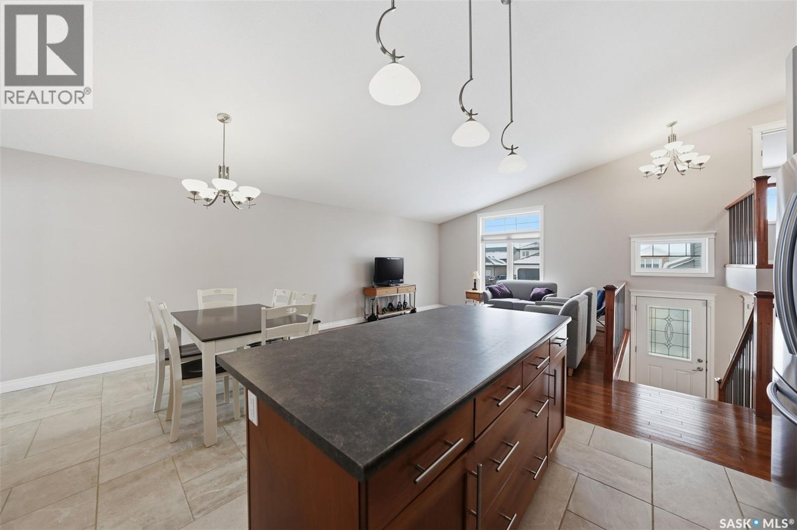 1415 Paton Crescent, Saskatoon, SK - Indoor