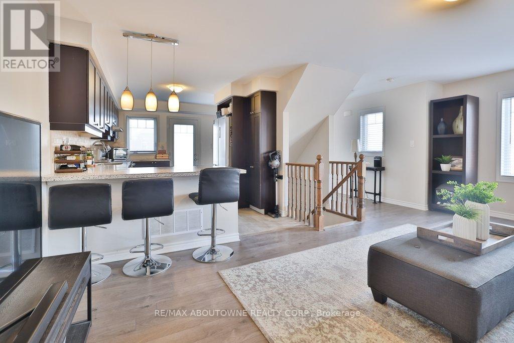 1133 Duignan Crescent, Milton, ON - Indoor