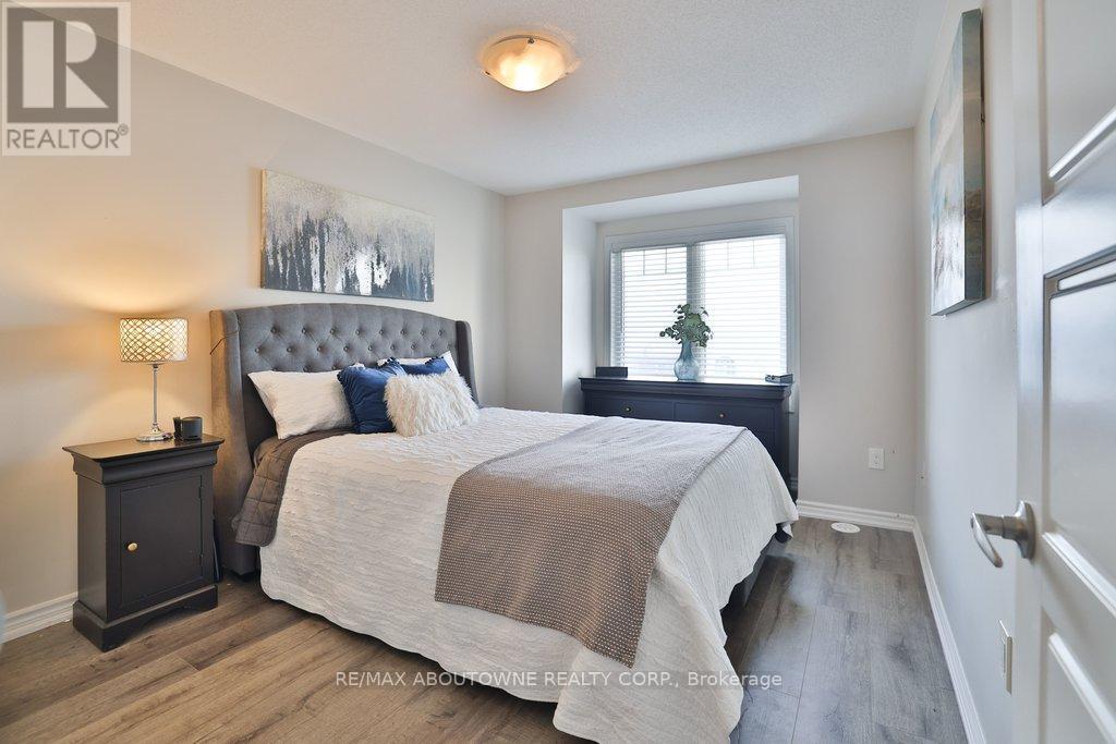 1133 Duignan Crescent, Milton, ON - Indoor Photo Showing Bedroom