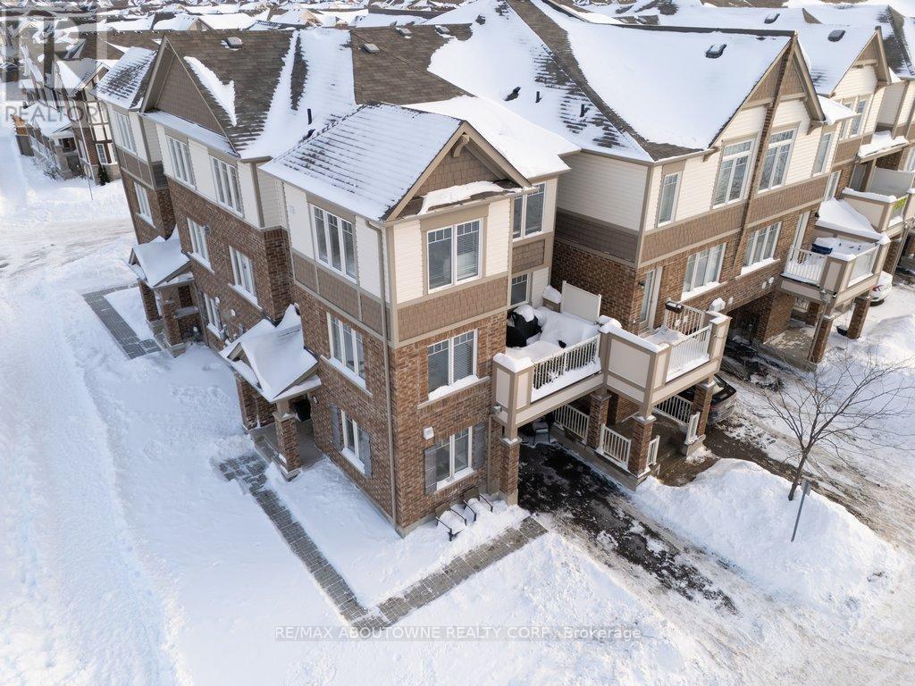 1133 Duignan Crescent, Milton, ON - Outdoor