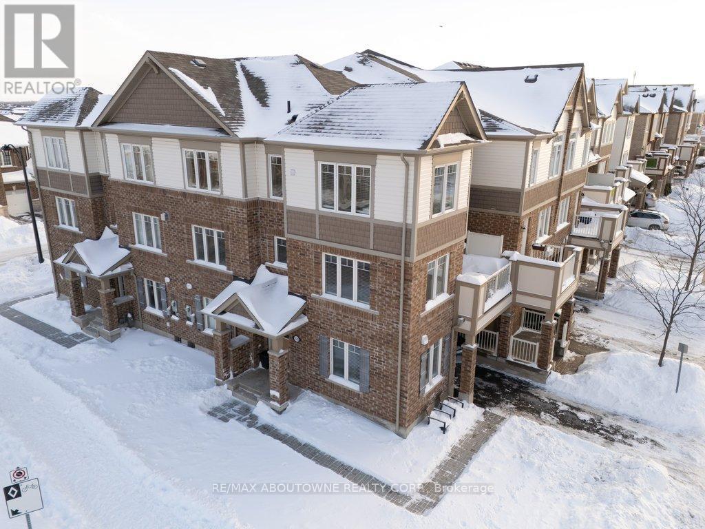 1133 Duignan Crescent, Milton, ON - Outdoor