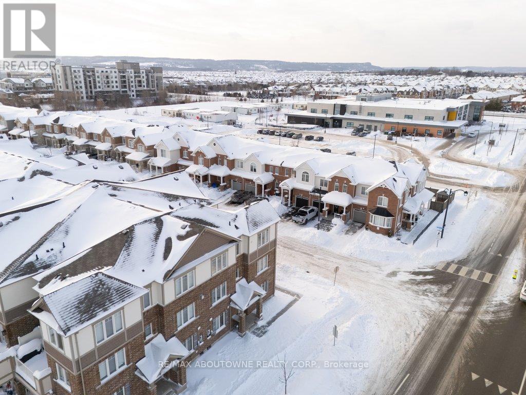 1133 Duignan Crescent, Milton, ON - Outdoor With View