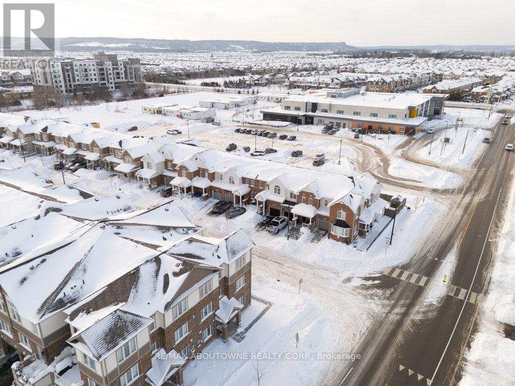 1133 Duignan Crescent, Milton, ON - Outdoor With View