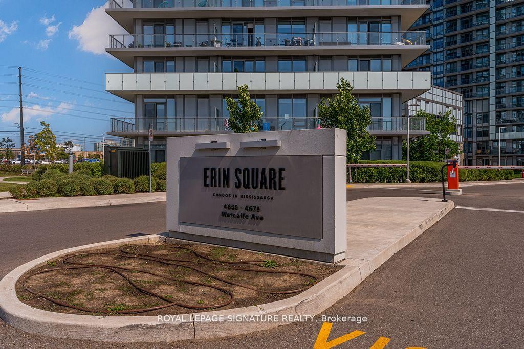 1901B-4655 Metcalfe Avenue, Mississauga, ON - Outdoor